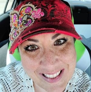 Meet your Posher, Melissa